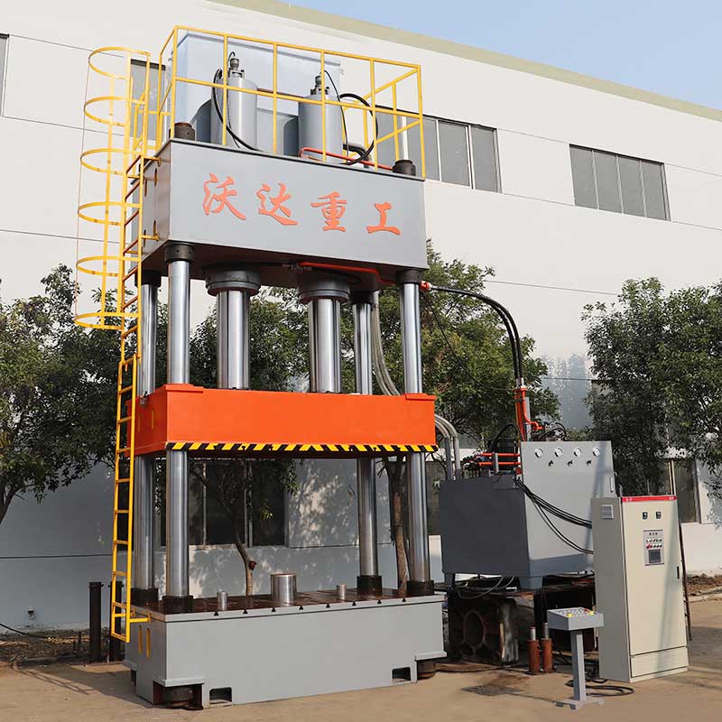 800吨三梁四柱液压机 800吨三梁四柱液压机