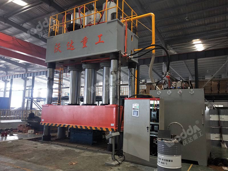 2000吨SMC汽车配件模压液压机 2000吨SMC汽车配件模压液压机