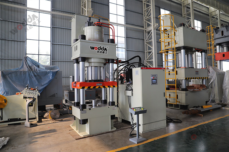 500吨伺服液压机 500吨伺服液压机