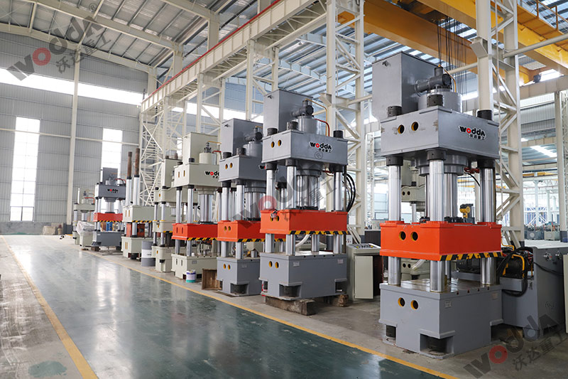 四柱液压机厂家哪家好? 四柱液压机厂家哪家好?