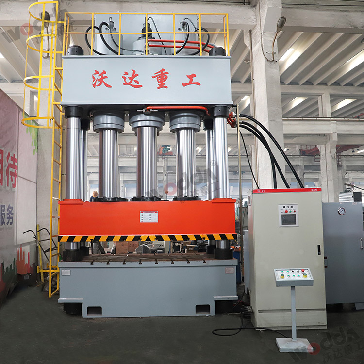 1000吨油压机 1000吨油压机