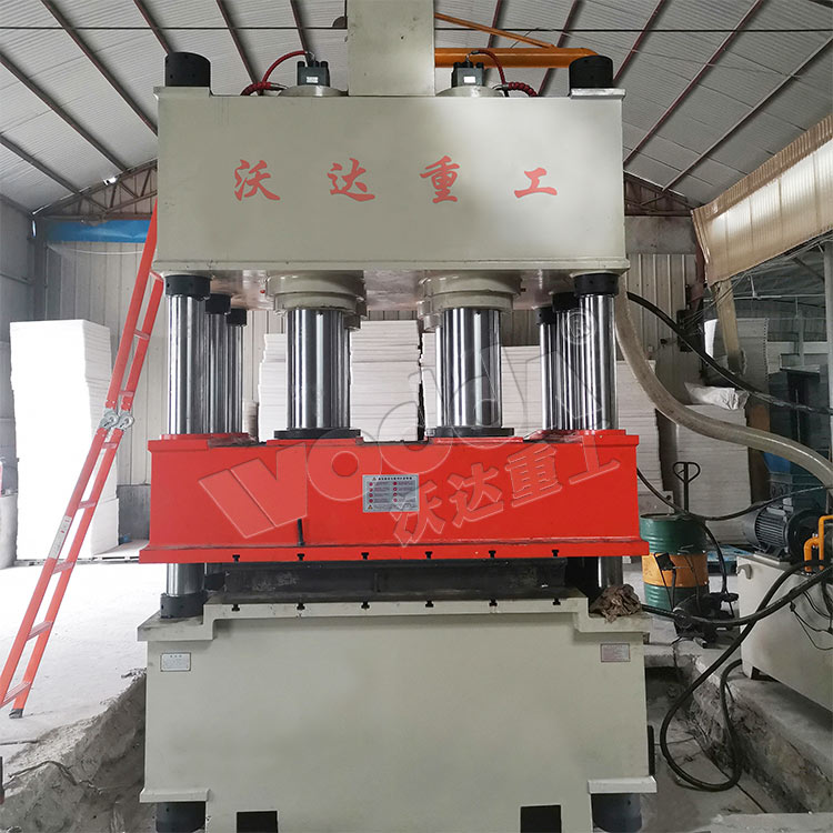 1000吨压滤机滤板成型液压机 1000吨压滤机滤板成型液压机