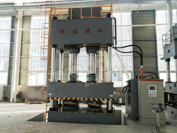 800吨四柱液压机 800吨四柱液压机