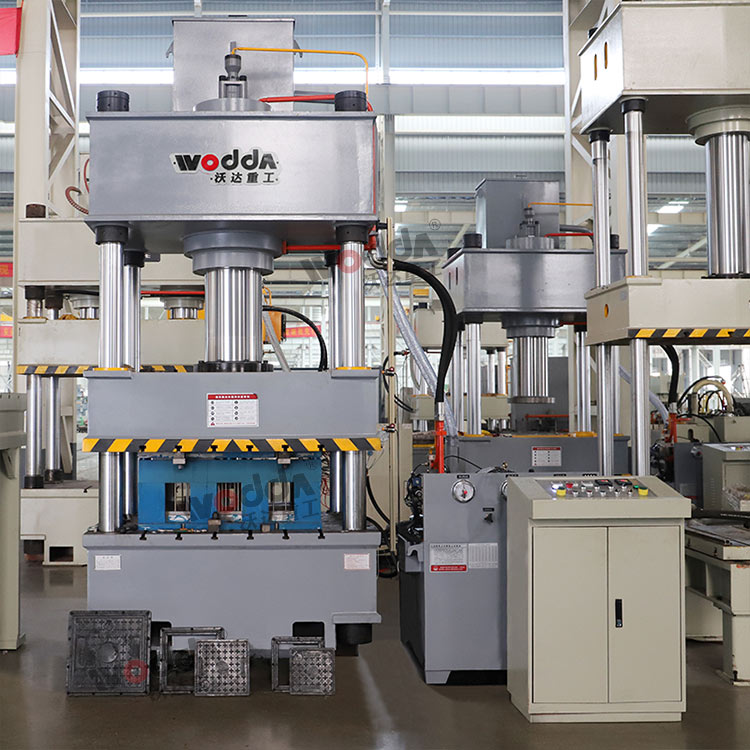 四柱液压机厂家哪里有 四柱液压机厂家哪里有