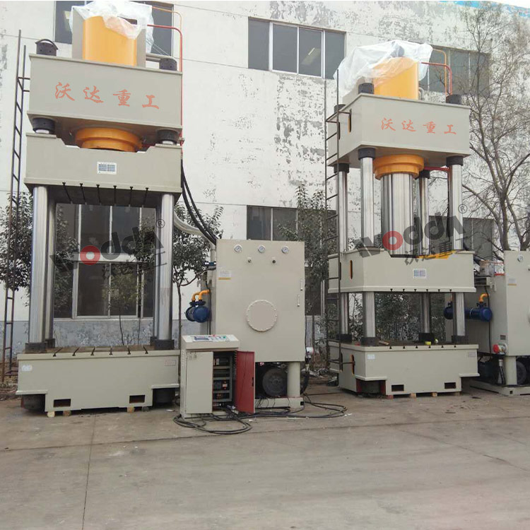 1000吨三梁四柱液压机 1000吨三梁四柱液压机