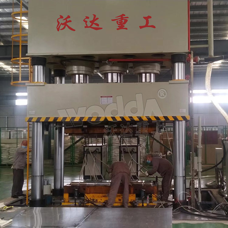 1500吨SMC玻璃钢电缆桥架成型液压机 1500吨SMC玻璃钢电缆桥架成型液压机