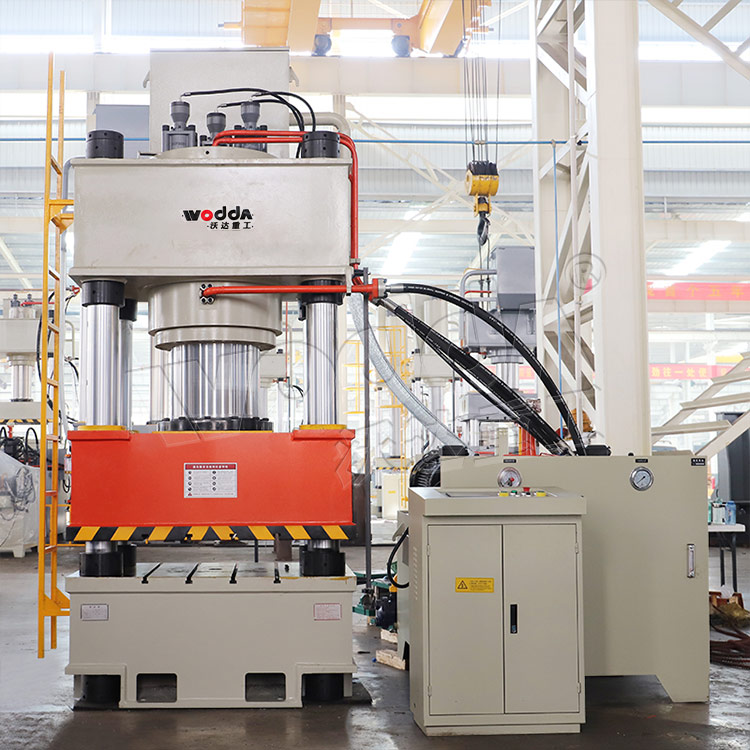 四柱液压机 四柱液压机