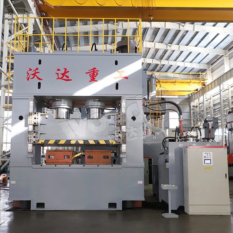 2000吨框架式液压机 2000吨框架式液压机
