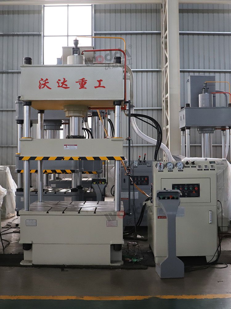 100吨三梁四柱液压机定制 100吨三梁四柱液压机定制