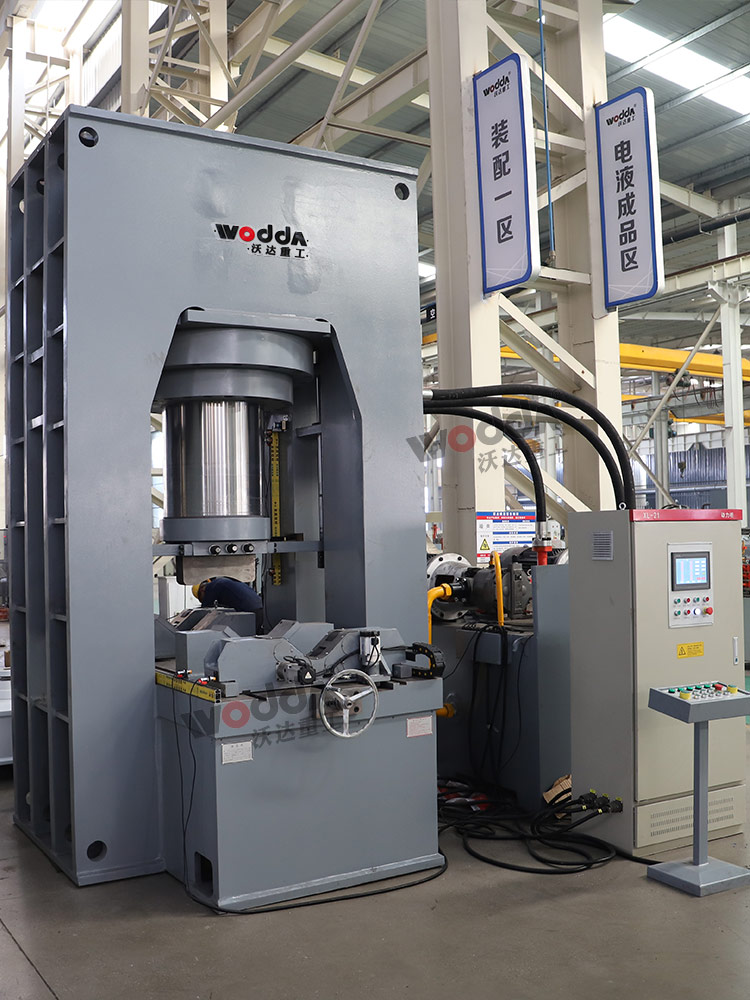 1200吨龙门液压机 1200吨龙门液压机