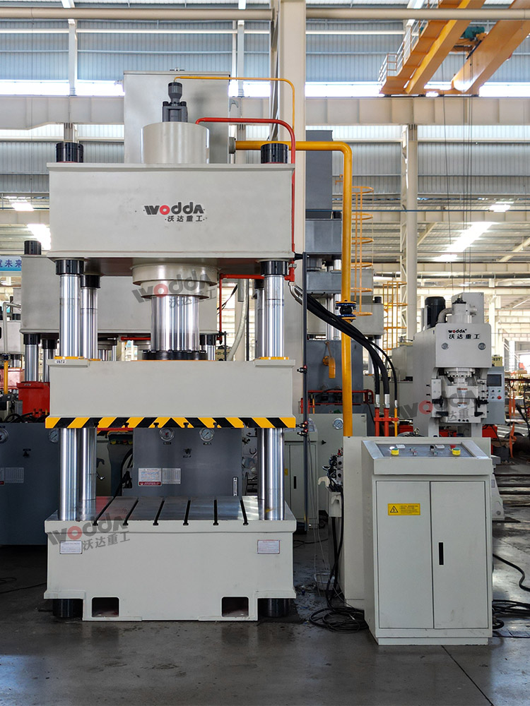 315吨四柱液压机 315吨四柱液压机