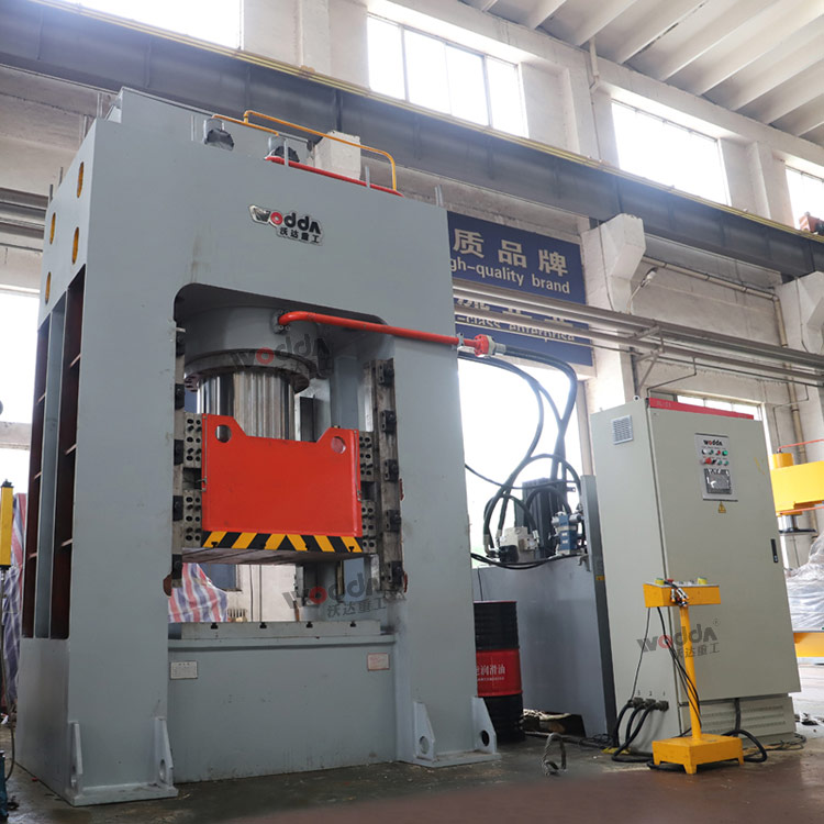 800吨框架式液压机 800吨框架式液压机