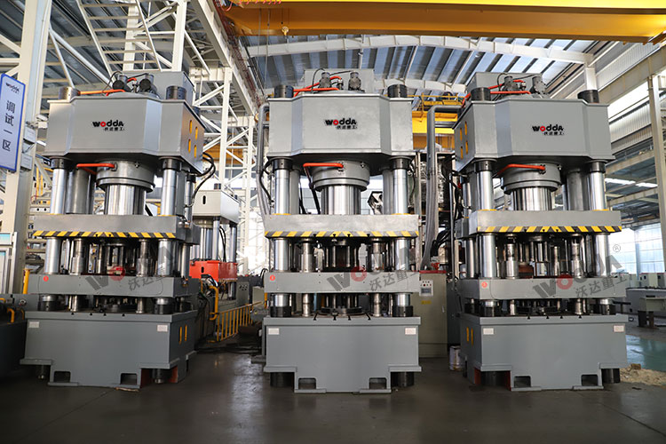 3台800吨金属粉末压块机 3台800吨金属粉末压块机