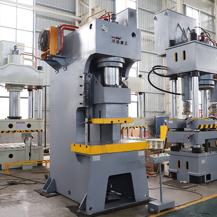 200吨油压冲床 200吨油压冲床