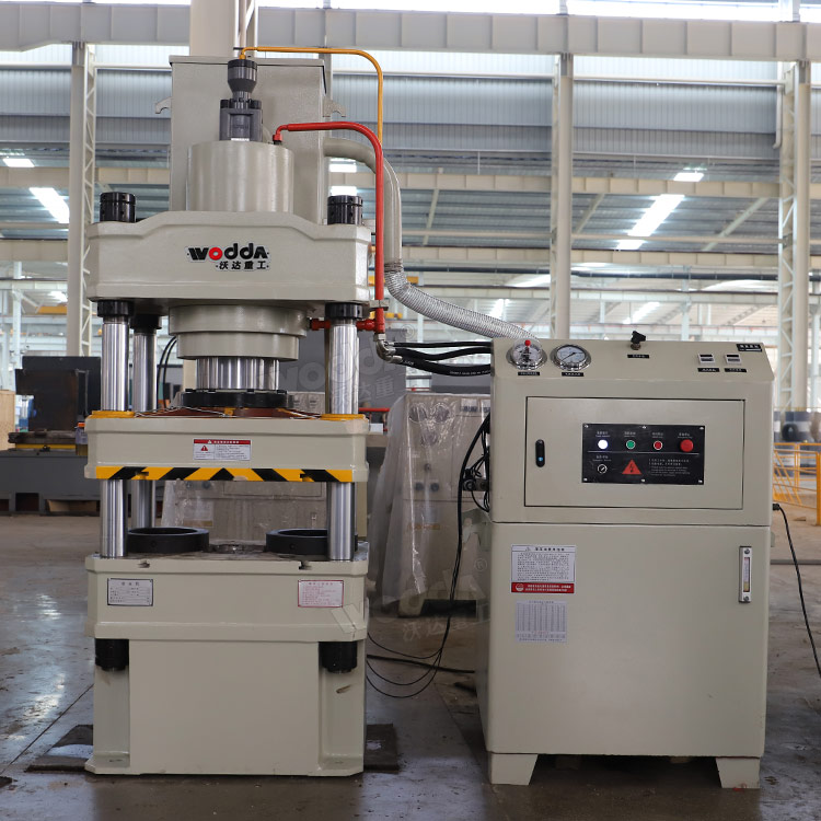 200吨四柱液压机 200吨四柱液压机