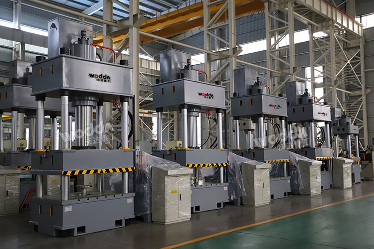 四柱液压机 四柱液压机