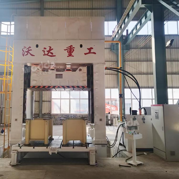 630吨钢板校正液压机 630吨钢板校正液压机