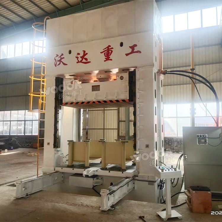 630吨框架式液压机 630吨框架式液压机