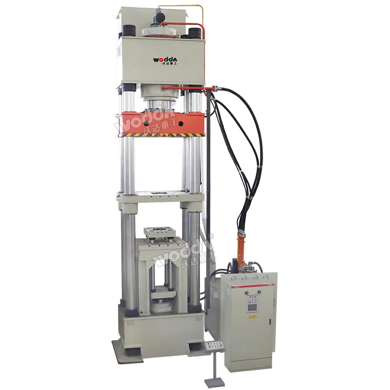 匣钵液压机.jpg 匣钵液压机.jpg