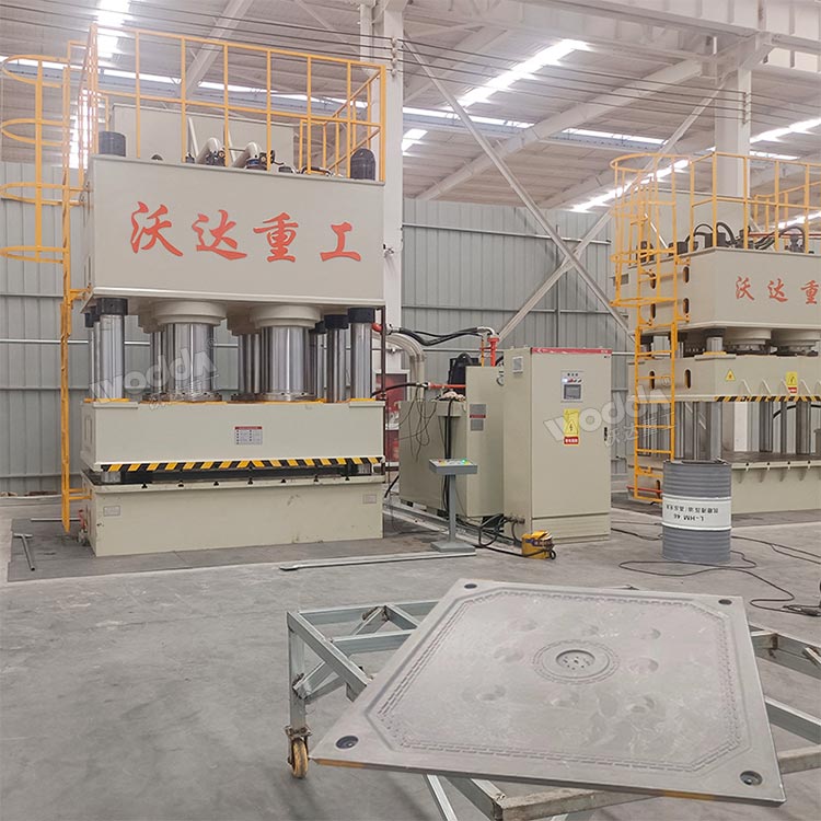 1250吨聚丙烯压滤板成型液压机 1250吨聚丙烯压滤板成型液压机