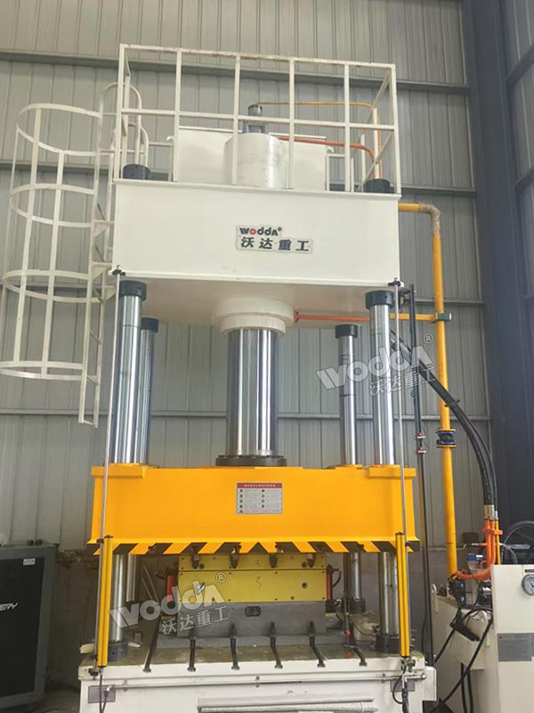 315吨复合绝缘材料模压成型液压机 315吨复合绝缘材料模压成型液压机