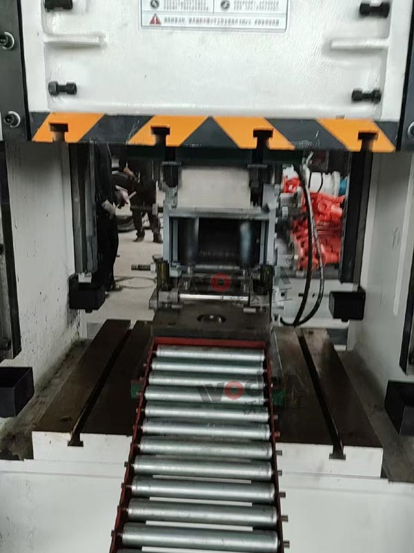 315吨框架式液压机冲压锚杆托盘 315吨框架式液压机冲压锚杆托盘