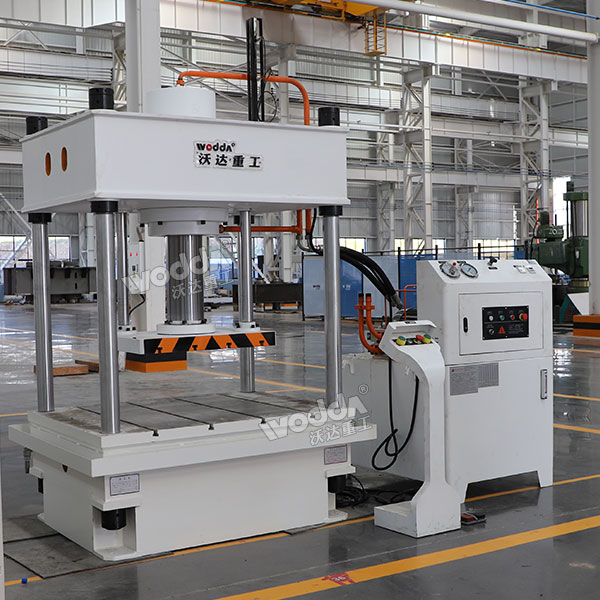 200吨液压机 200吨液压机