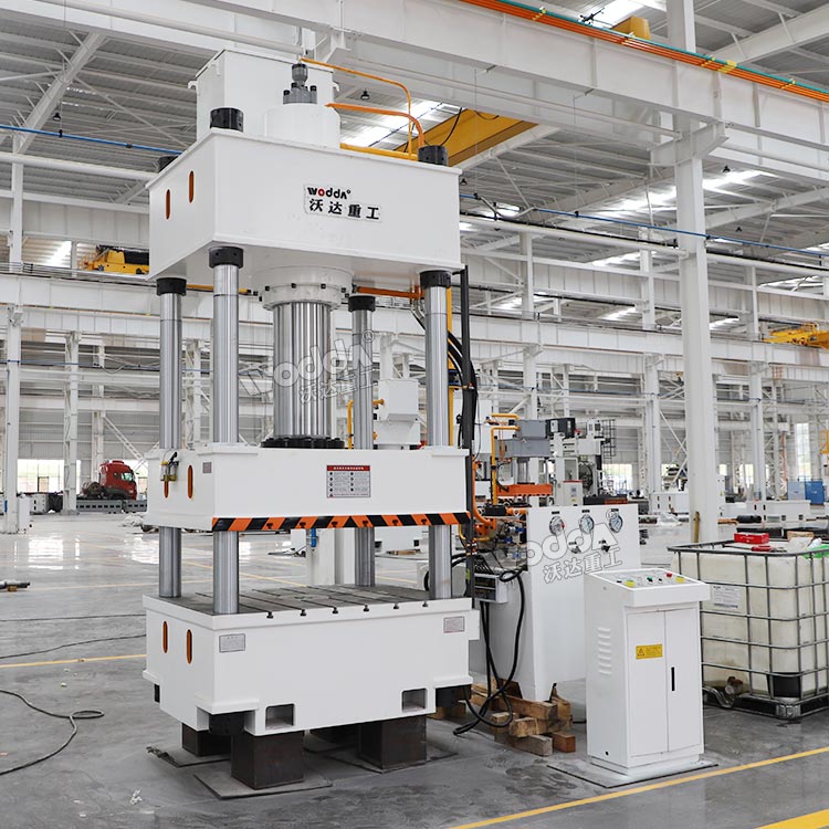 315吨四柱液压机 315吨四柱液压机