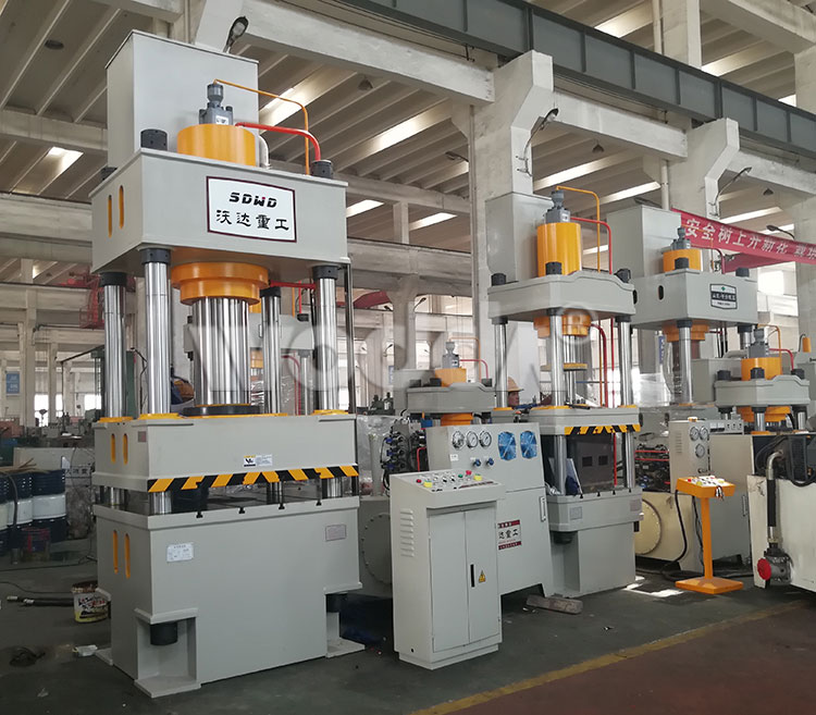 315吨四柱液压机 315吨四柱液压机