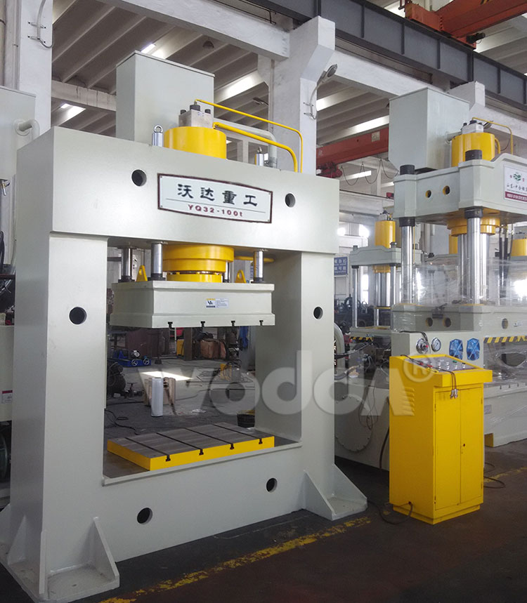 200吨龙门液压机 200吨龙门液压机