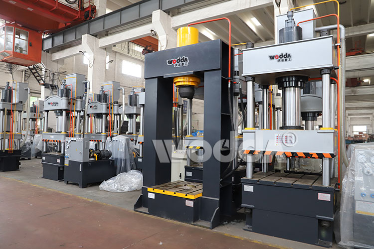 300吨龙门油压机 300吨龙门油压机