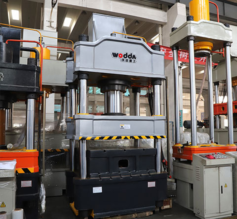 315吨三梁四柱液压机 315吨三梁四柱液压机